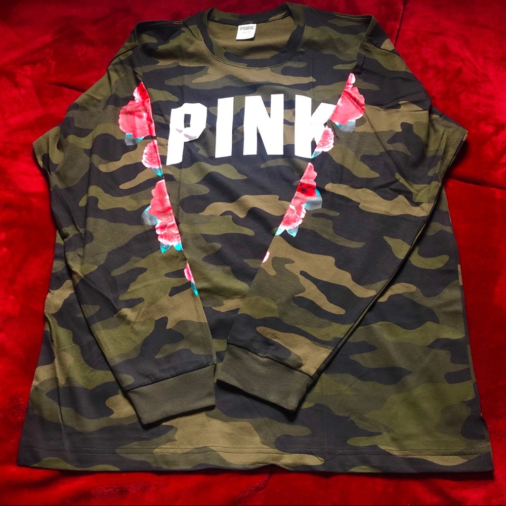 ❌❌SOLD❌❌BRAND NEW PINK CAMPUS TEE